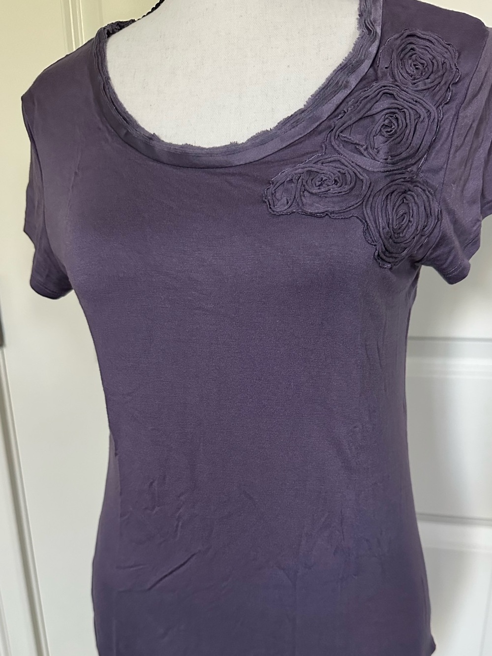 Banana Republic Purple Short-Sleeve Scoop Neck Top with Rosette Detail